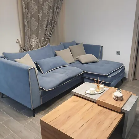 Апартаменты Dipotamata House Syneti