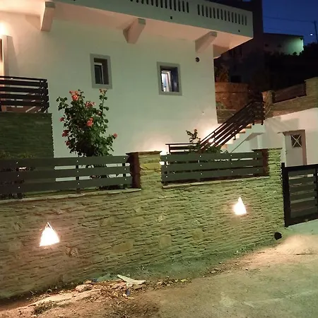 Dipotamata House Syneti *