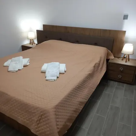 Appartamento Dipotamata House Syneti