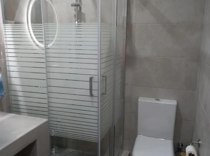 Dipotamata House Syneti Sineti